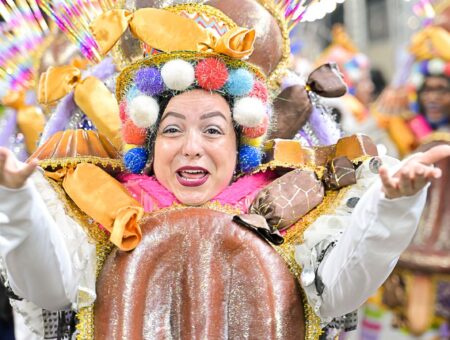 Começam neste sábado (7) os desfiles na Vila Esperança